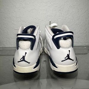 Flash Sale⭐️⭐️⭐️⭐️Authentic Jordan 6 Retro